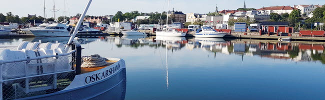 Båtar i hamnen.