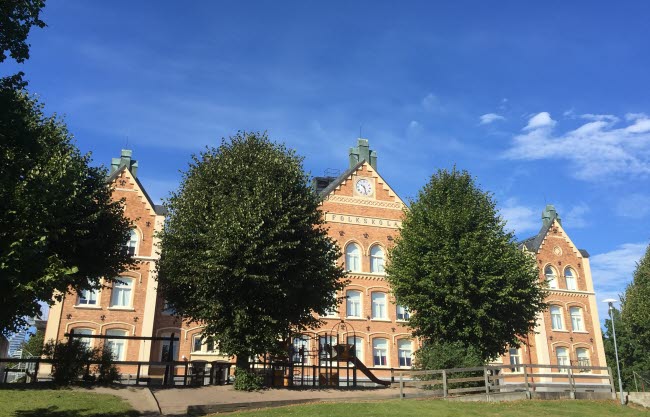 Norra skolan framifrån