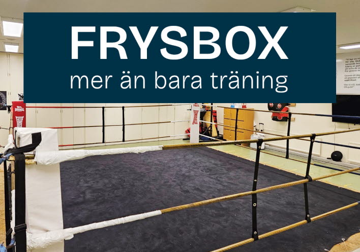 En boxningsring med texten Frysbox - mer än bara träning på en mörkblå ruta.